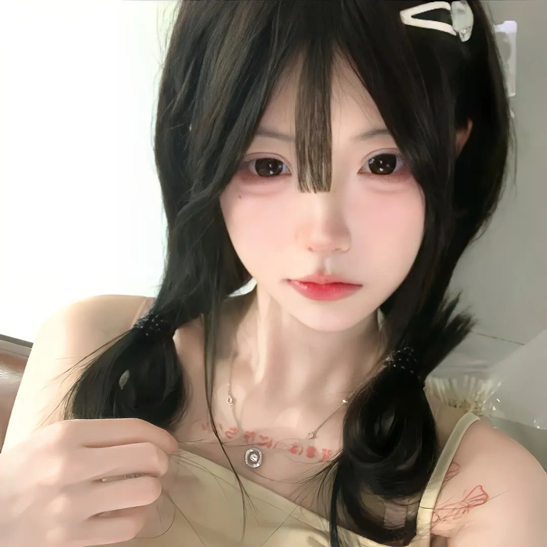 红色